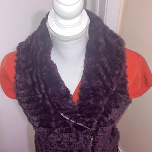 Patagonia Women's Vibrant eggplant vest XS faux plush fur